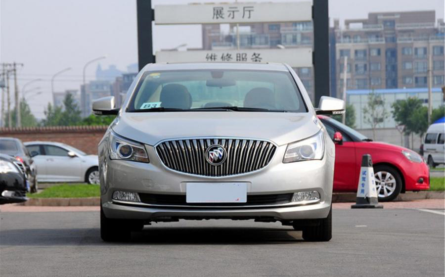 别克君越eAssist外观高清大图