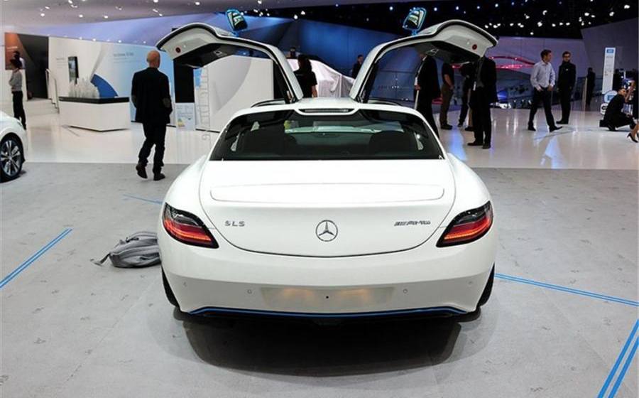 奔驰SLS AMG Coupé Electric Drive外观高清大图