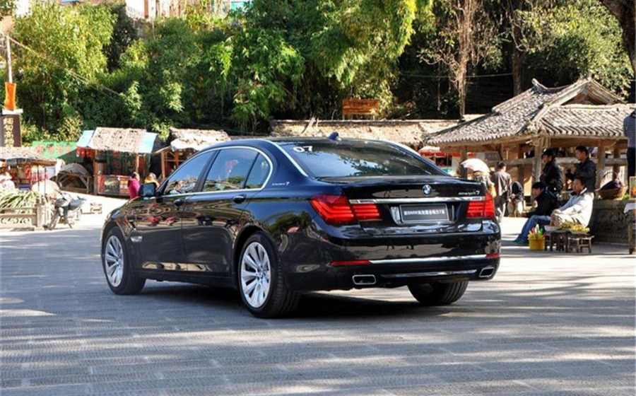 宝马740Li hybrid外观高清大图