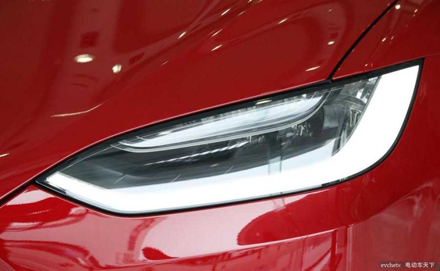 MODEL X 90D其他高清大图