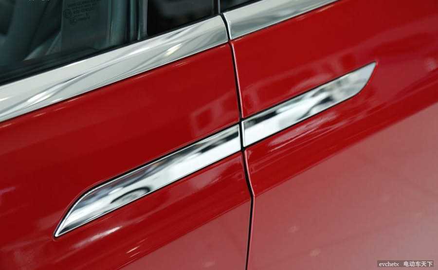 MODEL X 90D其他高清大图