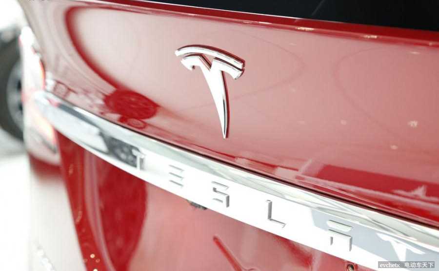 MODEL X 90D其他高清大图