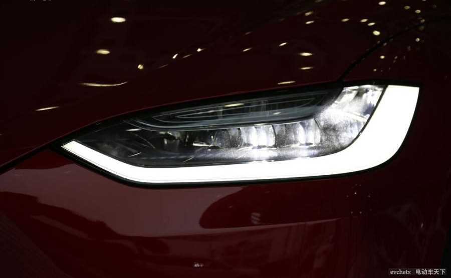 MODEL X 90D其他高清大图