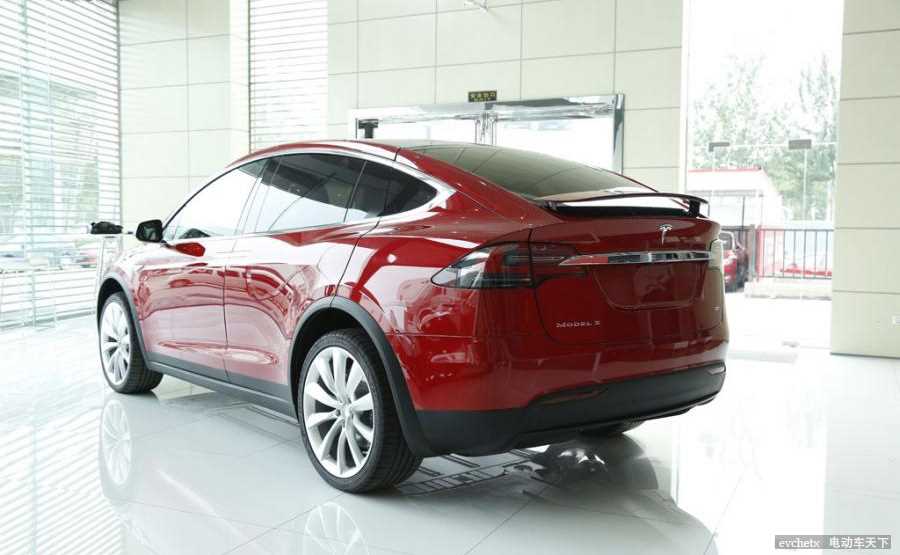 MODEL X 90D外观高清大图