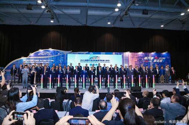 智变 新程：风景i惊艳亮相香港车博会，定义城市物流新标准